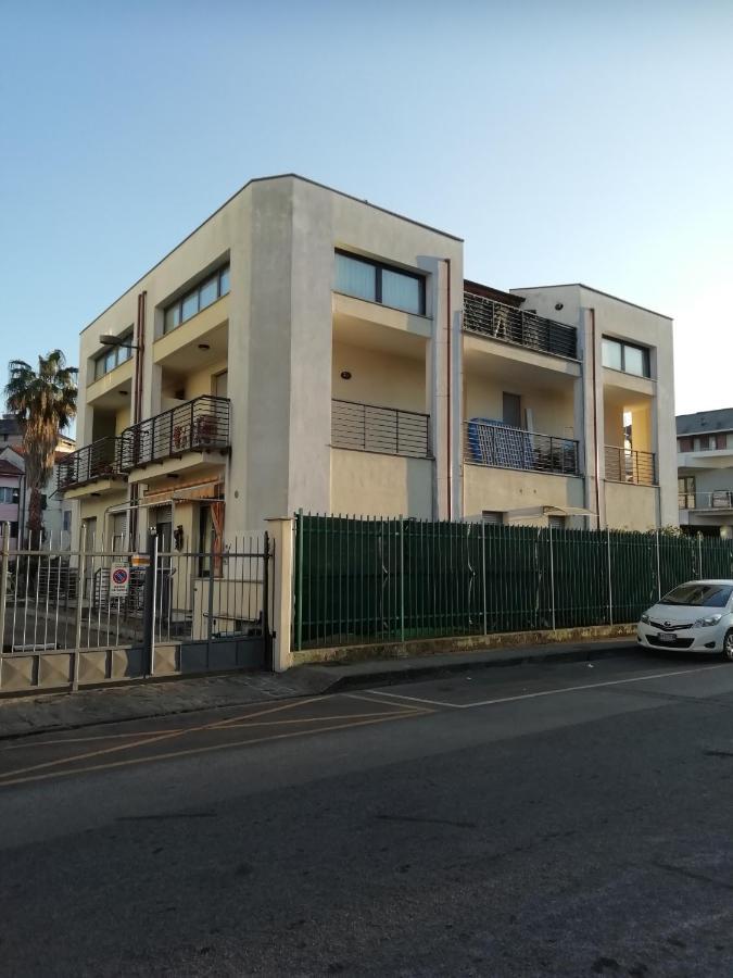 Appartamento Via Giorgio Canale 72 Chiavari Exterior photo